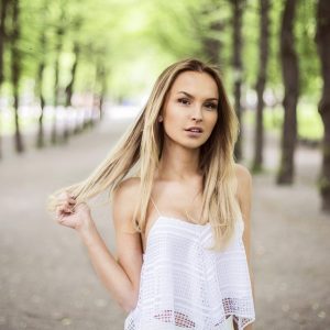 Et si on profitait de cette nuit… Capucine - rencontre-Teen-La Roche-sur-Yon